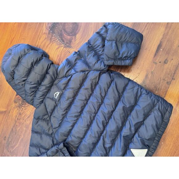 LL Bean Ultralight 650 Goose Down Puffer Jacket Navy Blue Toddler Size 4T - Picture 10 of 14